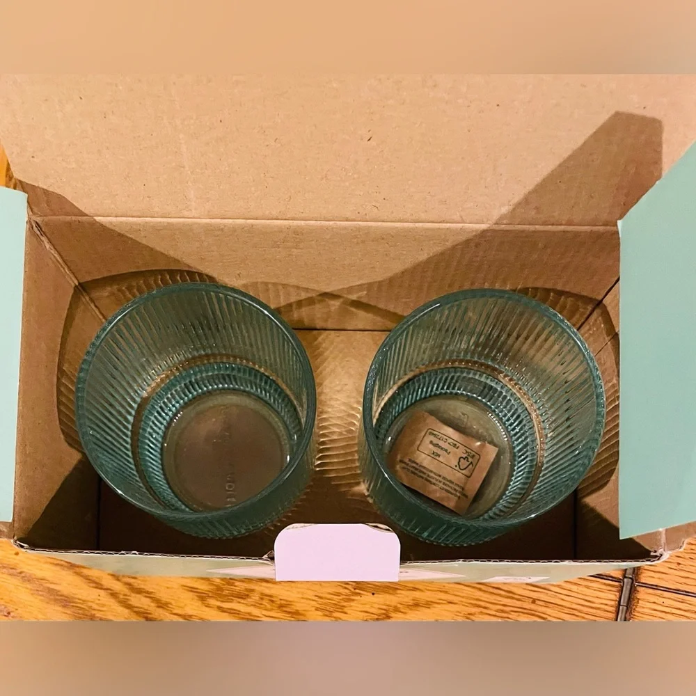 New Jonathan Adler BIBA set of 2 green ribbed glasses, 13 ounce glasses